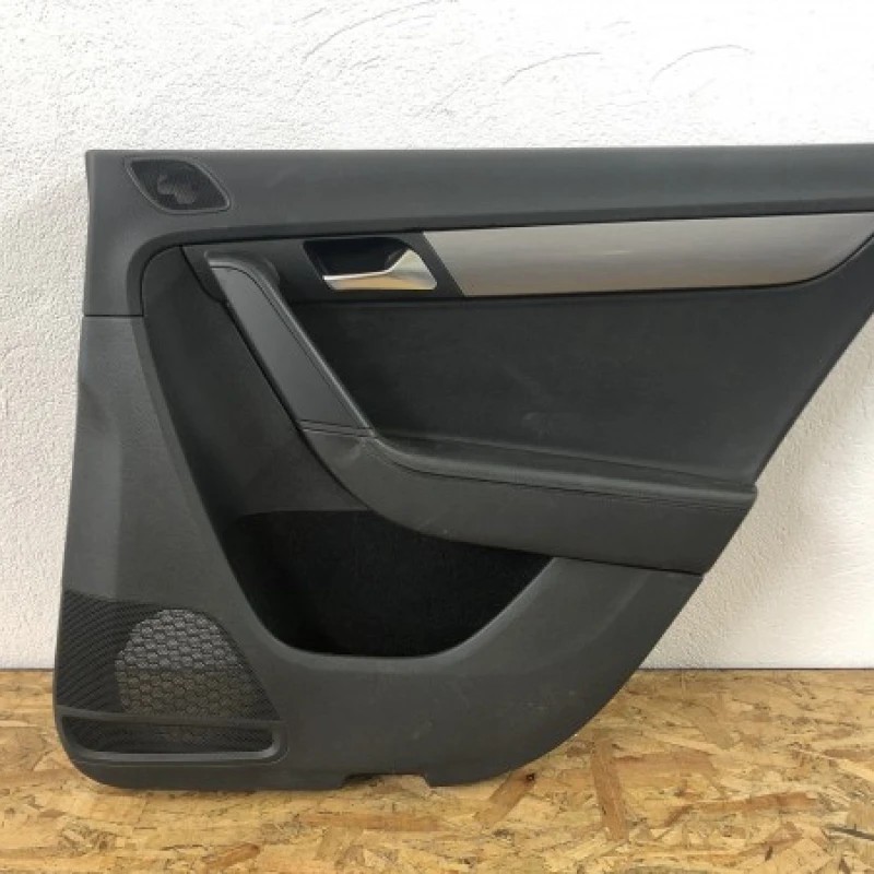 Tapiterie panou usa dreapta spate / Volkswagen Passat B7 2013 / Interior