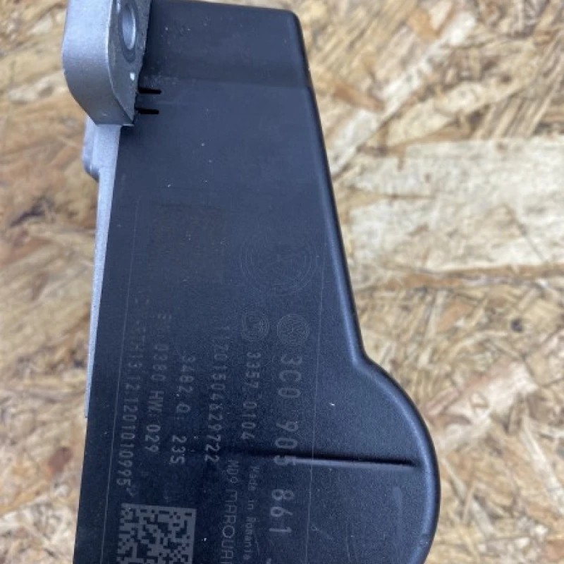 Blocator ax volan / Volkswagen Passat B7 2013 / Directie si suspensie