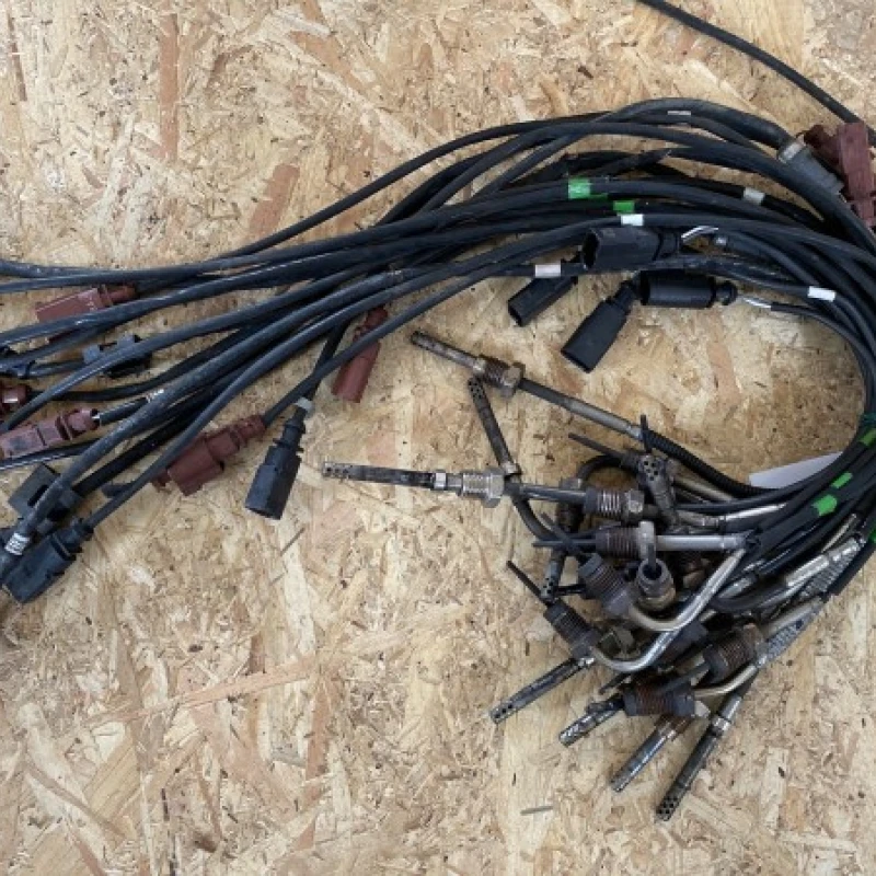 Senzor temperatura gaze / Volkswagen   2012 / Motor, racire si evacuare