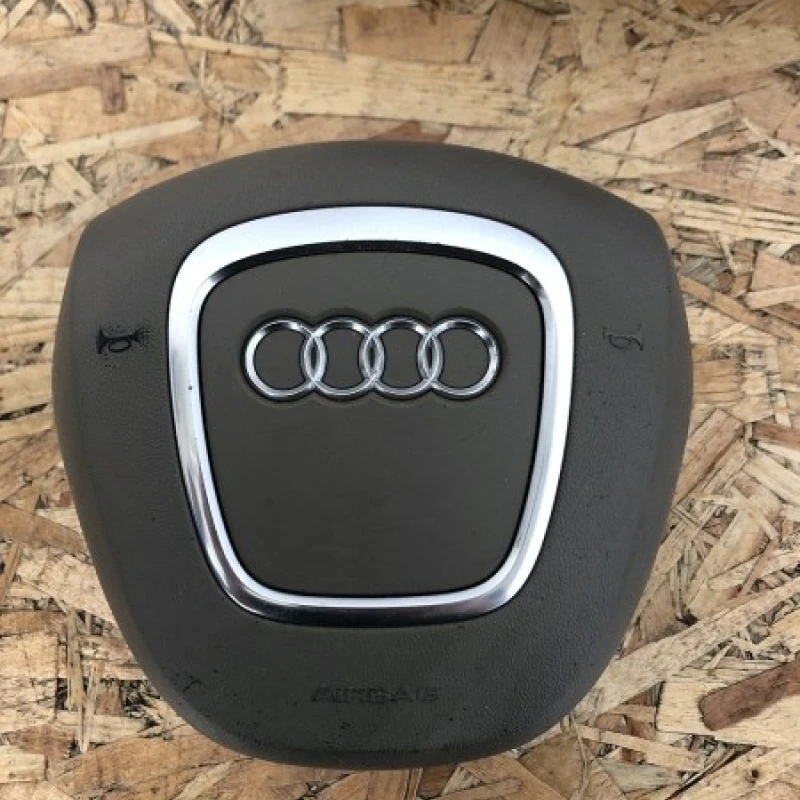 Airbag volan / Audi A4 B8 2008 / Interior