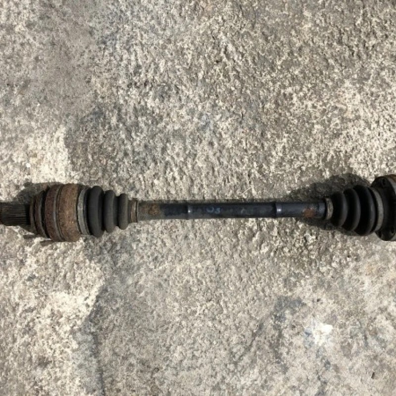 Planetara stanga spate / BMW Seria 1 E87 2006 / Cutie viteze, ambreiaj, transmisie