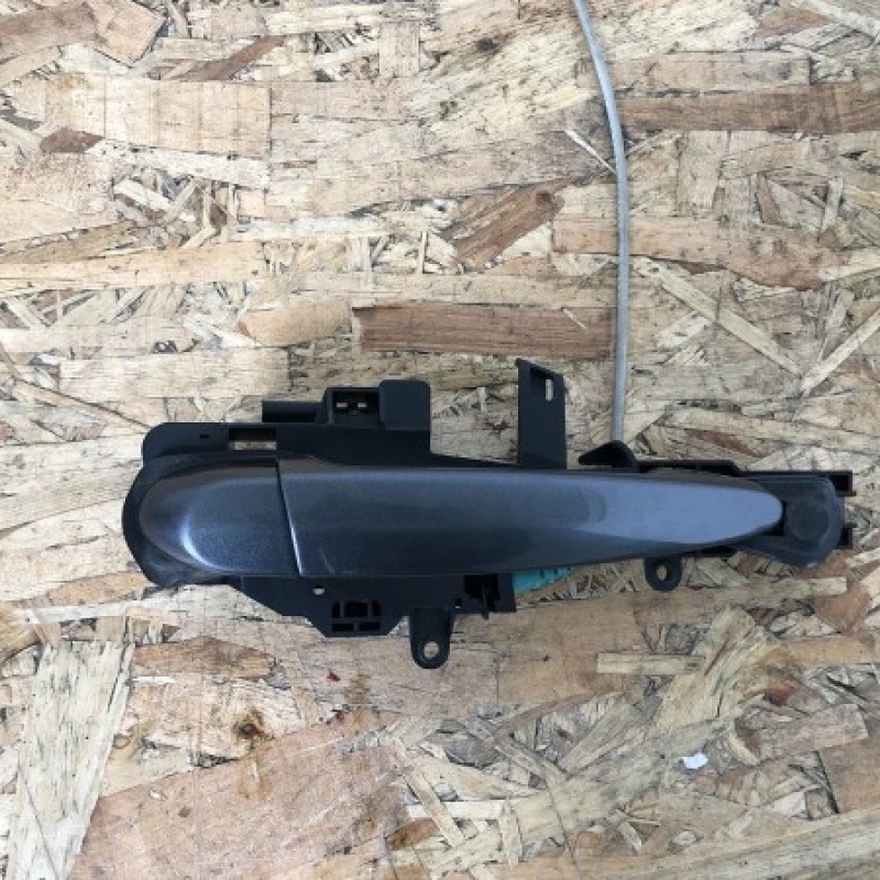Maner usa dreapta spate / BMW Seria 1 E87 2006 / Caroserie, oglinzi si faruri