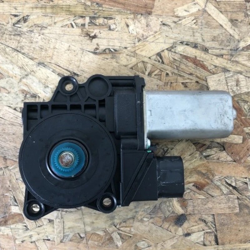Motoras macara geam stanga spate / BMW Seria 1 E87 2008 / Audio si electronice