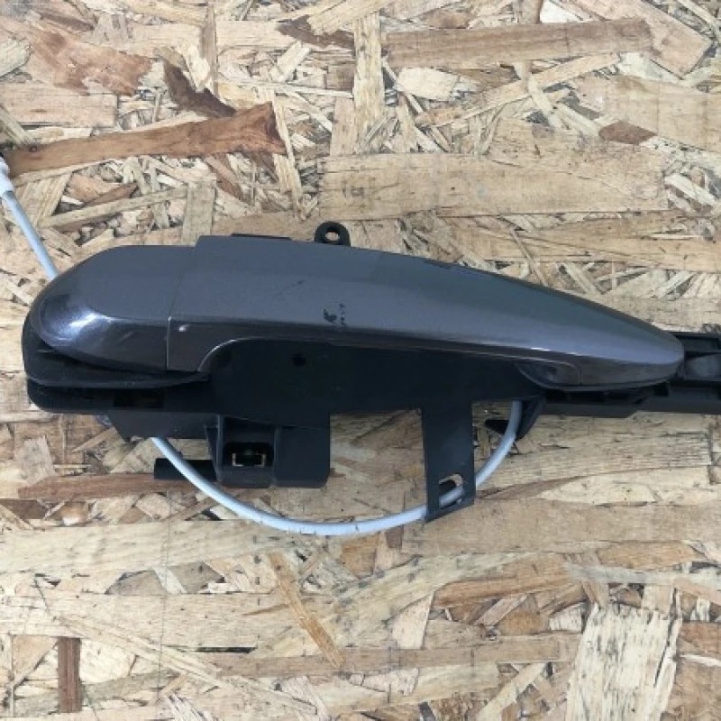 Maner usa stanga spate BMW Seria 1 E87 2008