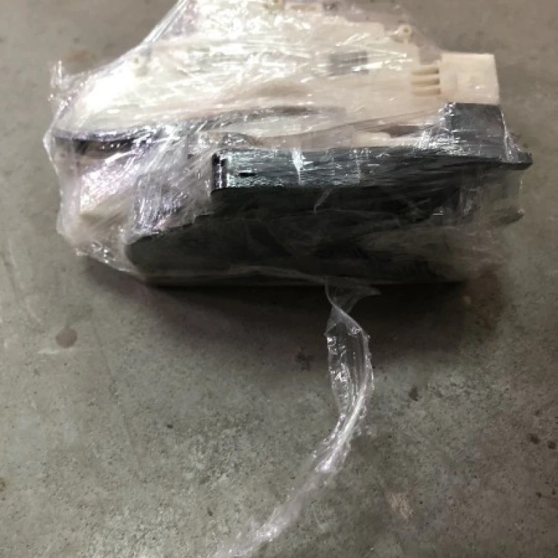 Maner usa dreapta fata / Volkswagen Passat B7 2011 / Caroserie, oglinzi si faruri
