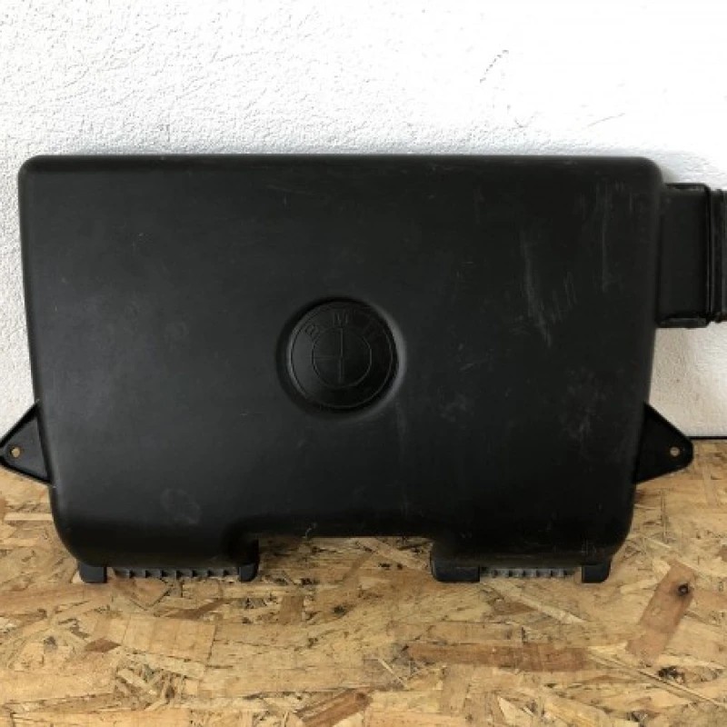 Capac aer / BMW Seria 1 E87 2006 / Motor, racire si evacuare
