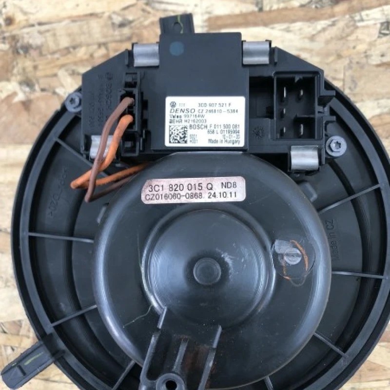 Ventilator bord / Volkswagen Passat B7 2012 / Climatizare