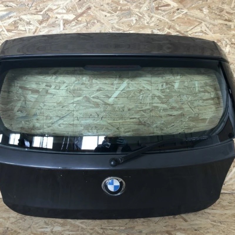 Haion / BMW Seria 1 E87 2006 / Caroserie, oglinzi si faruri