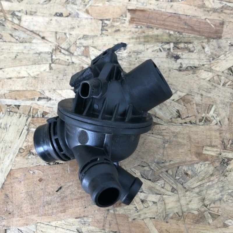 Termostat / BMW Seria 5 F10 2010 / Motor, racire si evacuare