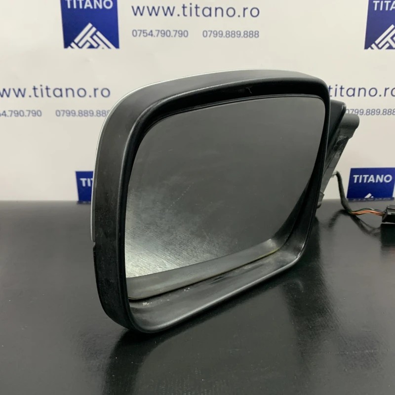 Oglinda stanga / Land Rover Range Rover Sport Range Rover Sport 2011 / Caroserie, oglinzi si faruri