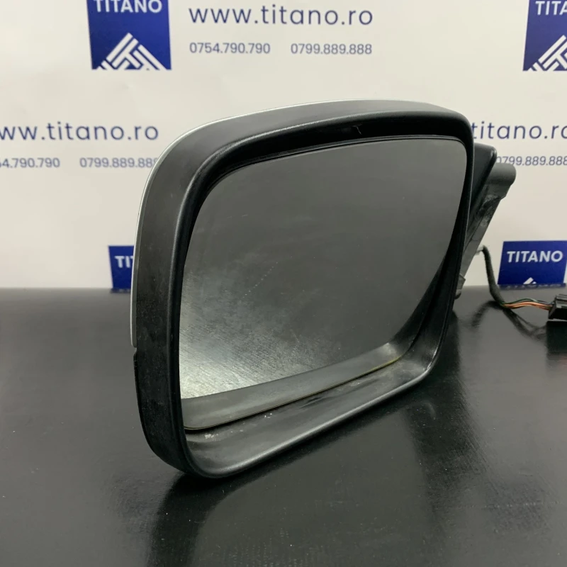Oglinda stanga / Land Rover Range Rover Sport Range Rover Sport 2011 / Caroserie, oglinzi si faruri
