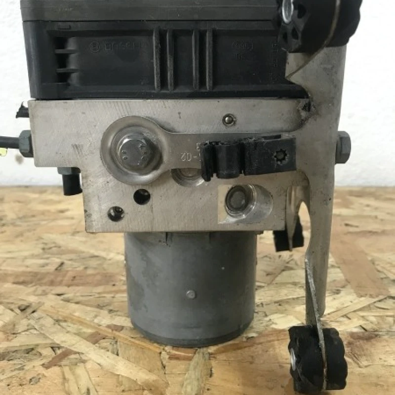Pompa ABS / BMW Seria 5 F10 2010 / Frane