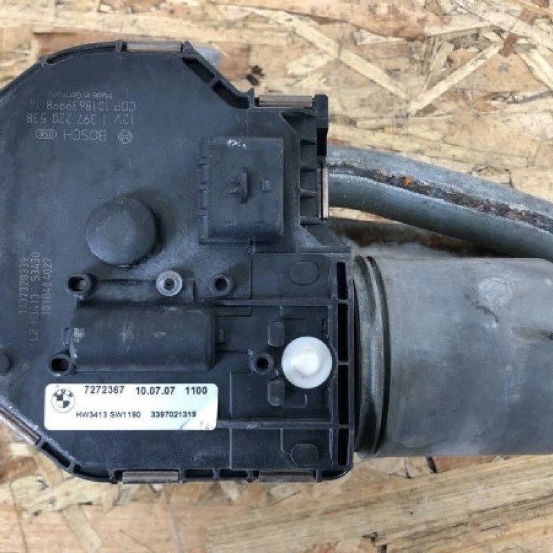Motoras stergatoare volan stanga / BMW Seria 5 F10 2010 / Audio si electronice