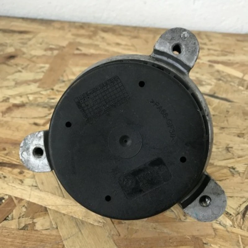 Tampon motor stanga / BMW Seria 5 F10 2010 / Motor, racire si evacuare