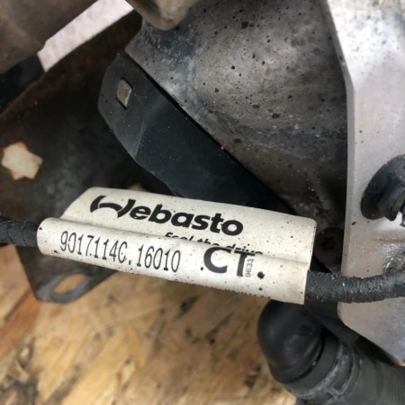 Webasto / BMW Seria 5 F10 2010 / Audio si electronice