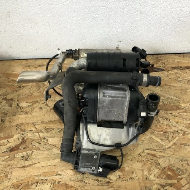 Webasto / BMW Seria 5 F10 2010 / Audio si electronice