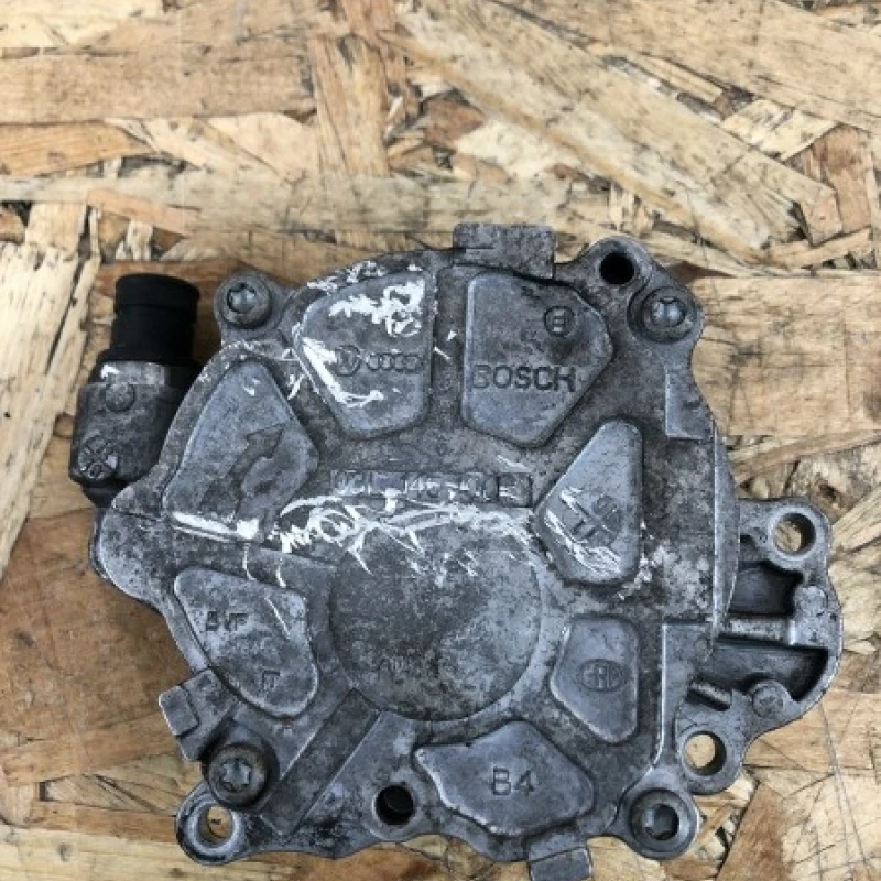 Pompa vacuum / Volkswagen Passat B6 2009 / Altele