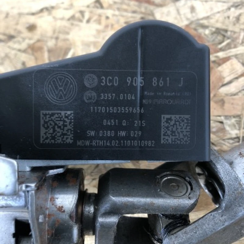 Blocator ax volan / Volkswagen Passat B7 2011 / Directie si suspensie