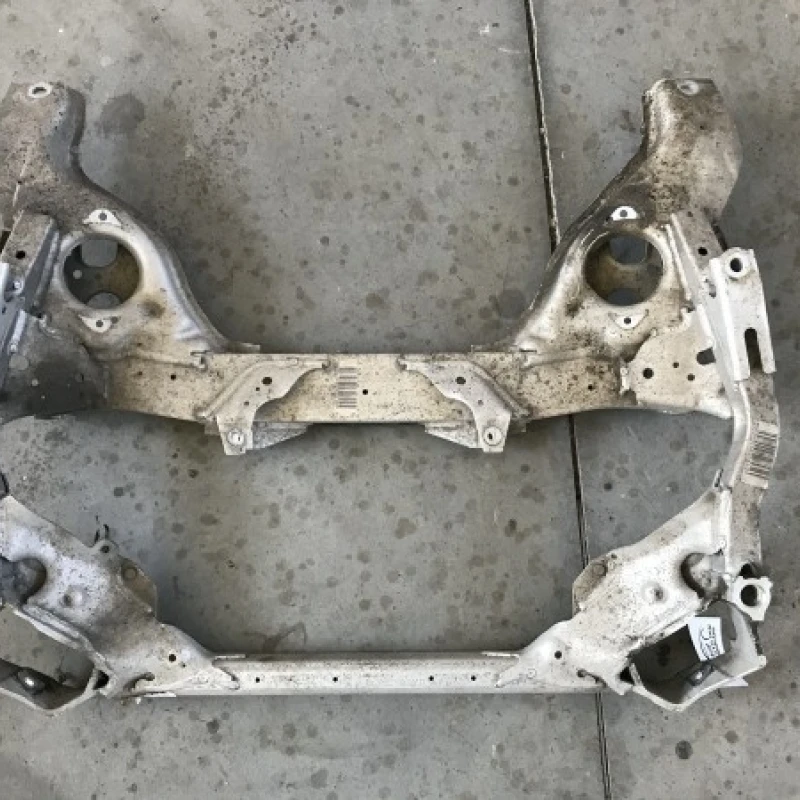 Punte fata jug motor BMW 