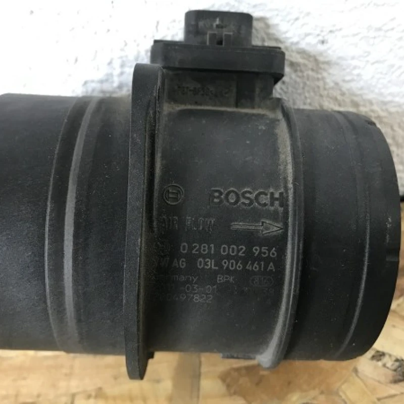 Debitmetru aer / Volkswagen Passat B7 2011 / Motor, racire si evacuare