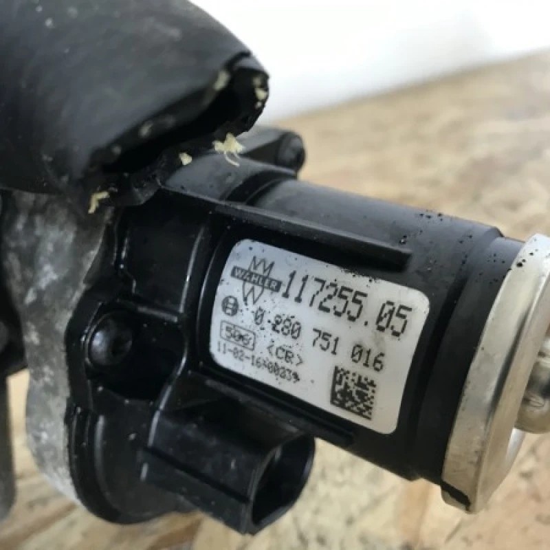 Racitor gaze EGR / Volkswagen Passat B7 2011 / Motor, racire si evacuare