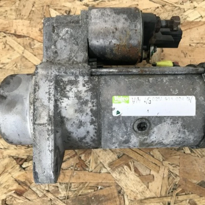 Electromotor start stop cutie manuala / Volkswagen Passat B7 2011 / Motor, racire si evacuare