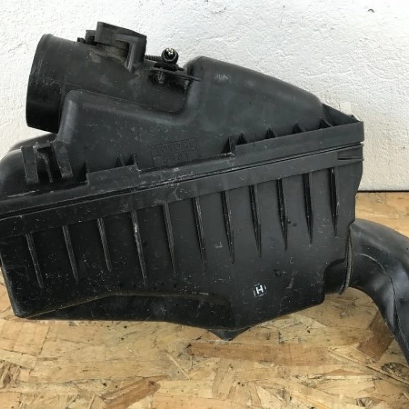 Carcasa filtru aer / Toyota Avensis T25 2008 / Motor, racire si evacuare