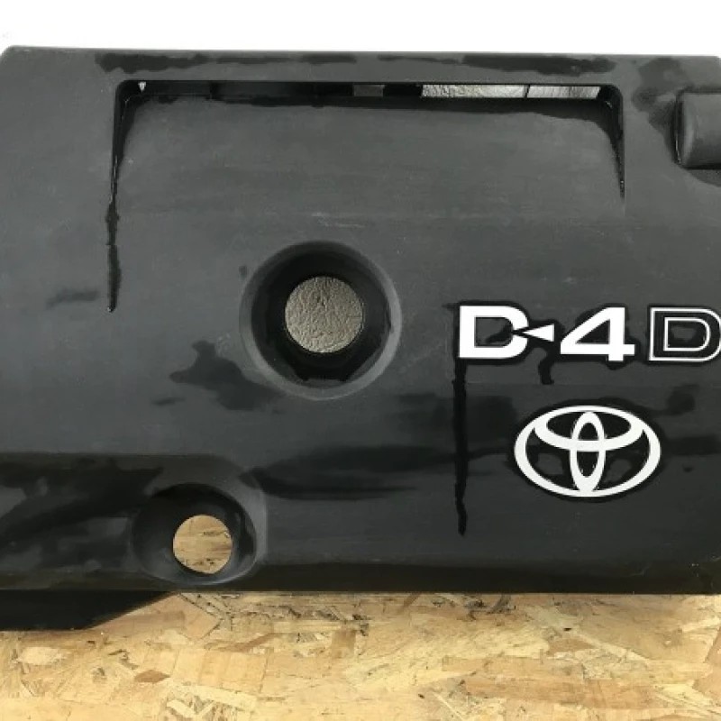Capac motor / Toyota Avensis T25 2008 / Motor, racire si evacuare