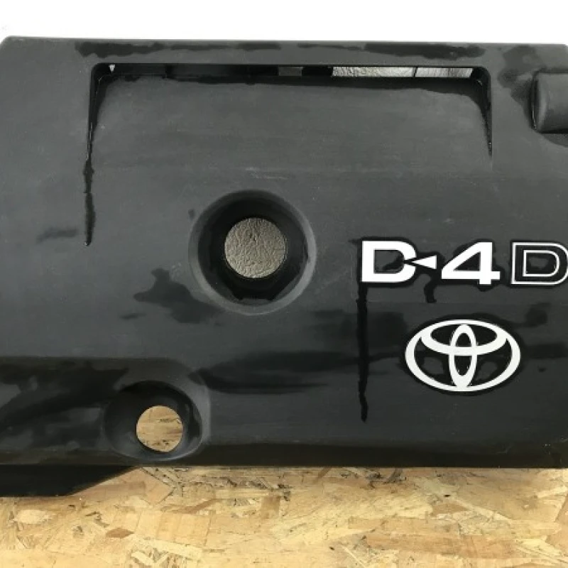Capac motor / Toyota Avensis T25 2008 / Motor, racire si evacuare