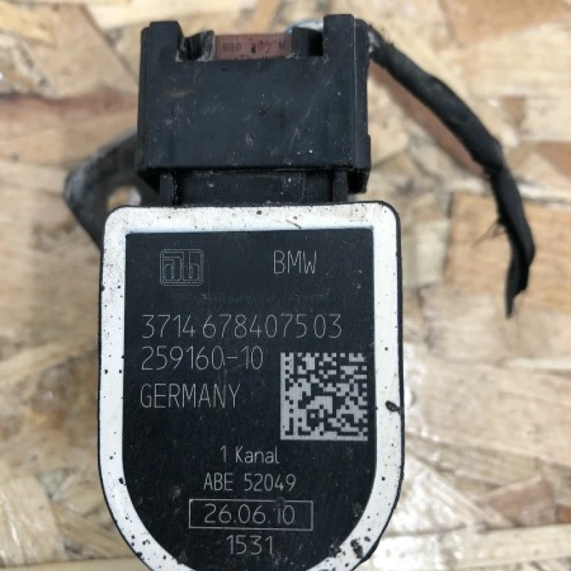 Senzor nivel xenon / BMW Seria 5 F10 2010 / Audio si electronice