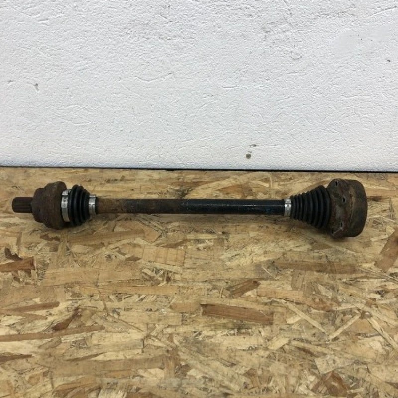 Planetara stanga spate / Volkswagen Passat B7 2011 / Cutie viteze, ambreiaj, transmisie