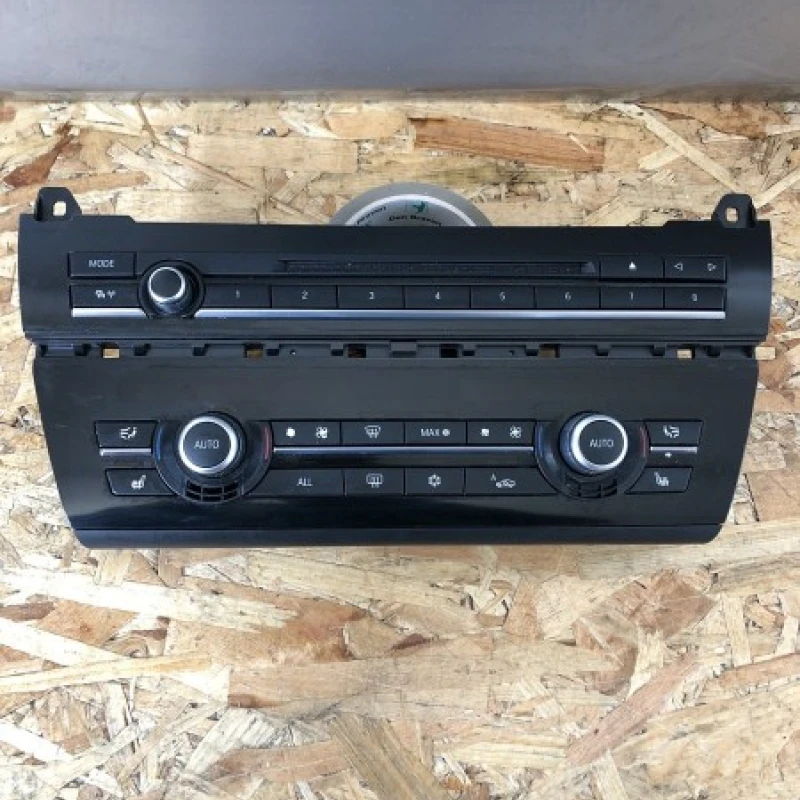 Climatronic / BMW Seria 5 F10 2010 / Audio si electronice