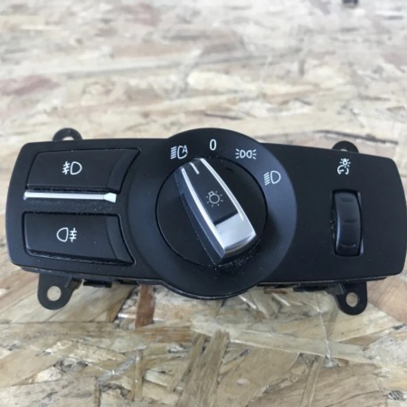 Bloc lumini / BMW Seria 5 F10 2010 / Audio si electronice