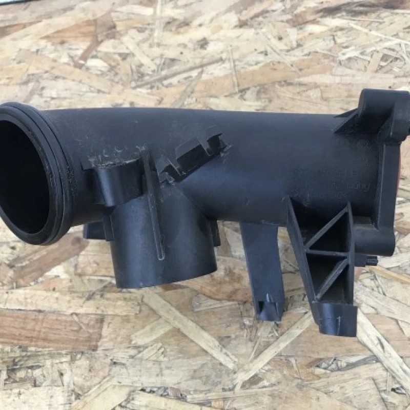Conducta clapeta acceleratie / Volkswagen Tiguan 5N 2010 / Motor, racire si evacuare