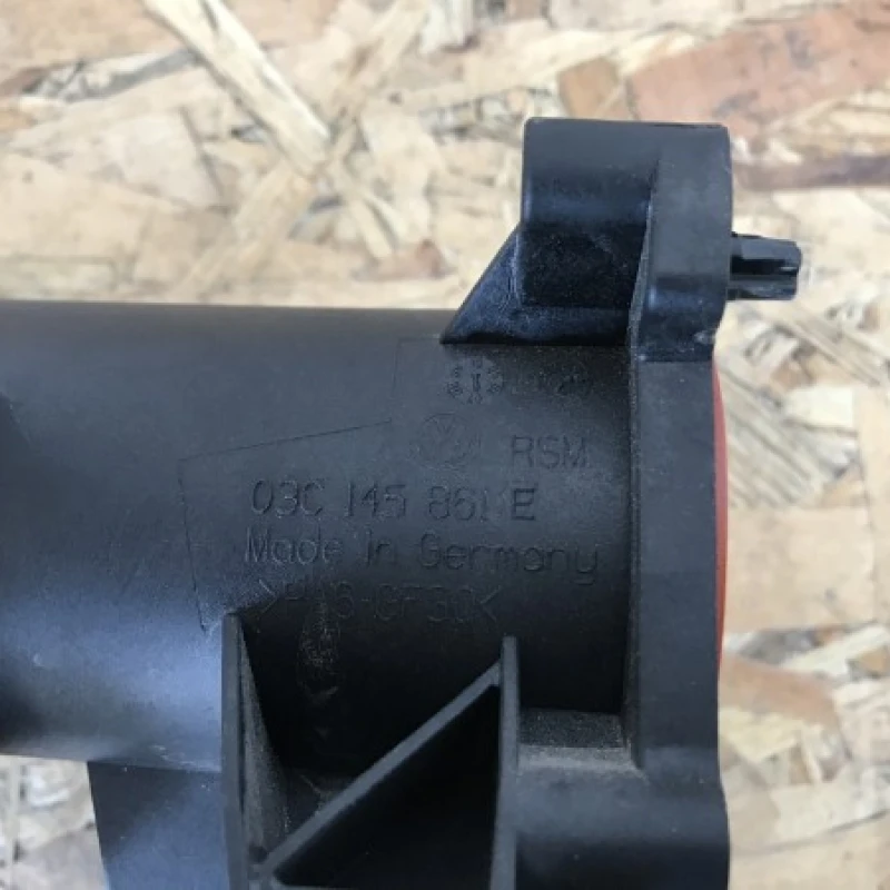 Conducta clapeta acceleratie / Volkswagen Tiguan 5N 2010 / Motor, racire si evacuare