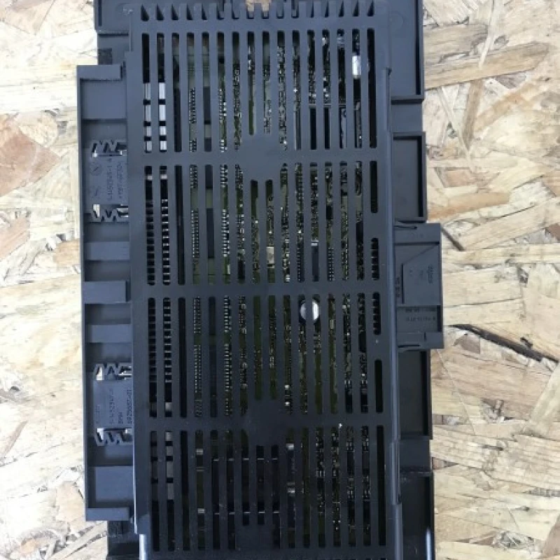 Modul confort / BMW Seria 1 E87 2006 / Audio si electronice