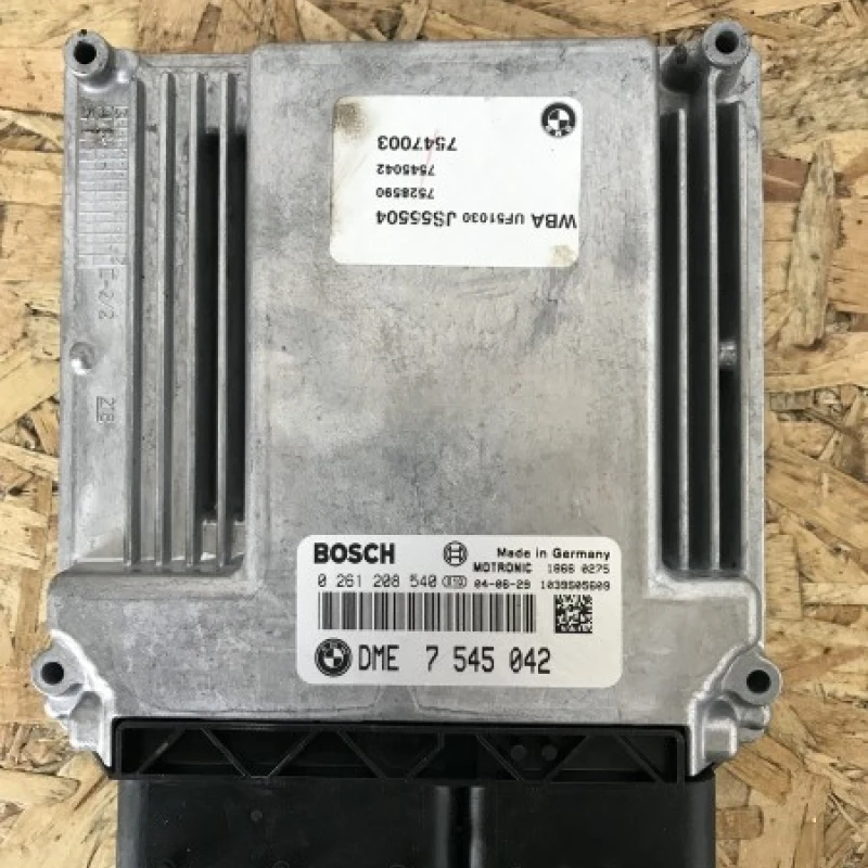 Calculator motor / BMW Seria 1 E87 2006 / Motor, racire si evacuare