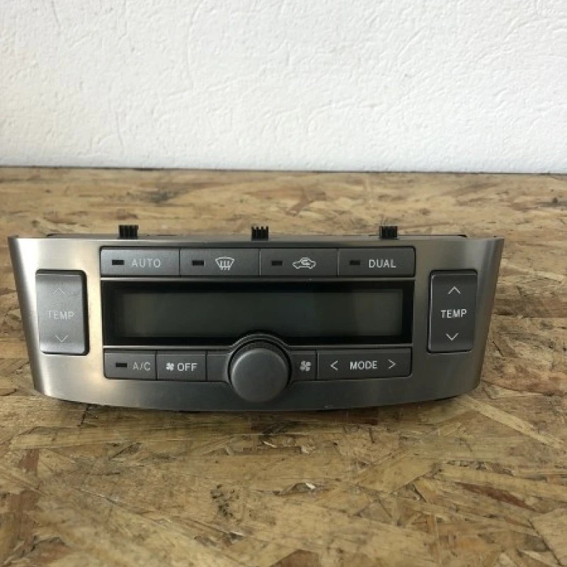 Climatronic / Toyota Avensis T25 2008 / Altele