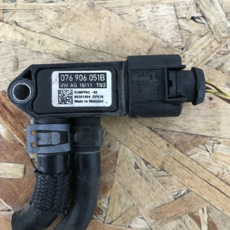 Senzor presiune gaze / Volkswagen Passat B7 2011 / Audio si electronice