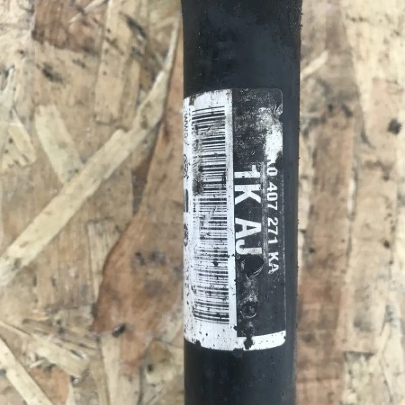 Planetara stanga fata 2.0 DSG 4 motion / Volkswagen Passat B7 2011 / Directie si suspensie