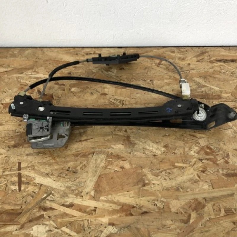 Macara geam stanga spate / Volkswagen Passat CC 2013 / Caroserie, oglinzi si faruri