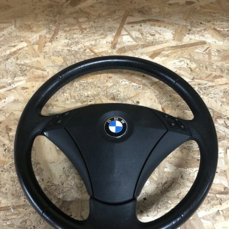 Volan / BMW Seria 5 E60 2006 / Interior