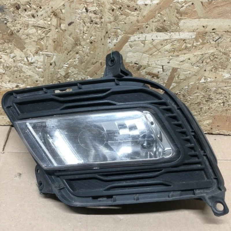 Proiector stanga / Kia Ceed Ceed 2010 / Caroserie, oglinzi si faruri