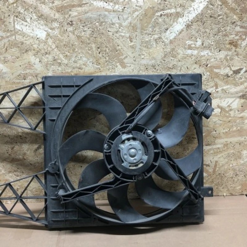 Electroventilator / Skoda Fabia MK2 5J 2008 / Motor, racire si evacuare