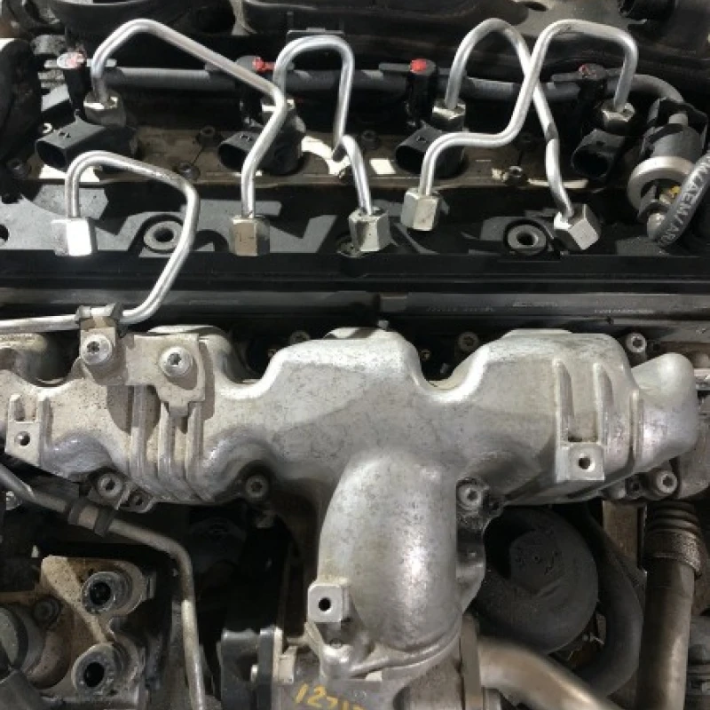 Galerie de admisie / Audi A4 B8 2010 / Motor, racire si evacuare