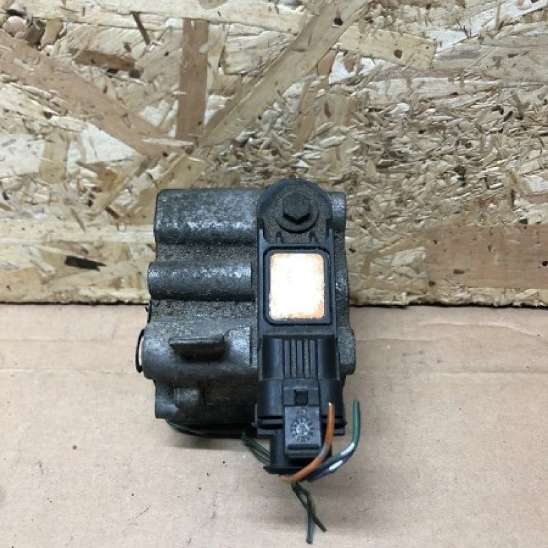 Senzor egr cu tub Nissan 
