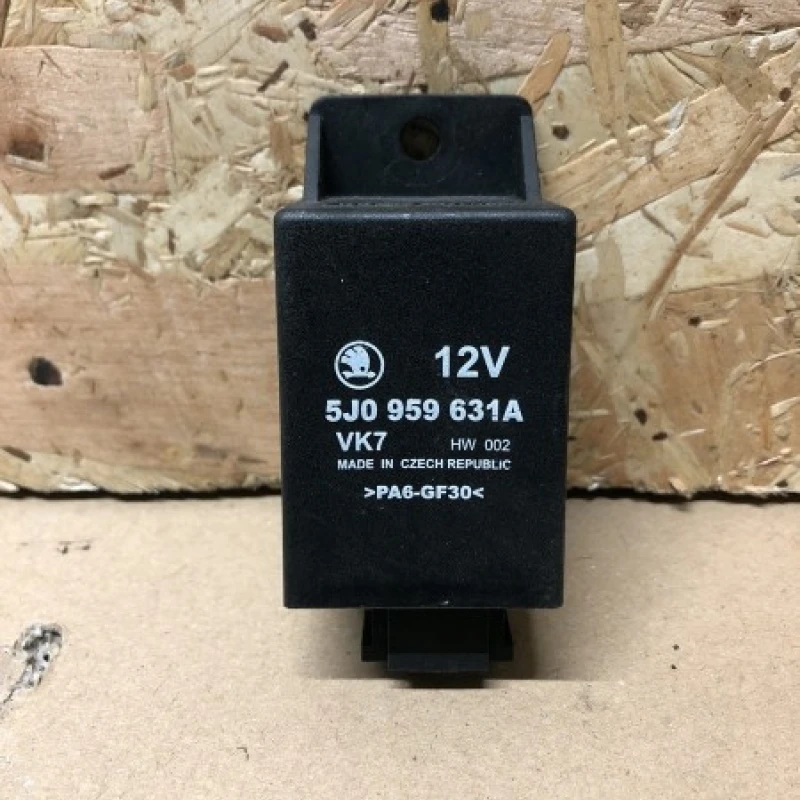 Releu bujii Skoda 