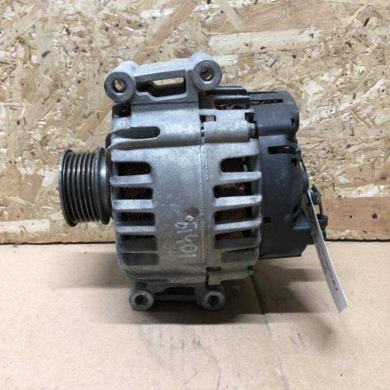 Alternator VW / Volkswagen Passat B7 2012 / Audio si electronice