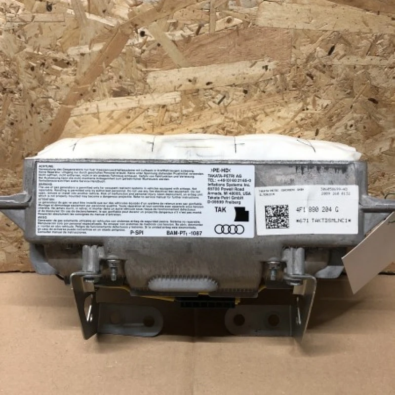 Airbag pasager / Audi A6 C6 2010 / Interior