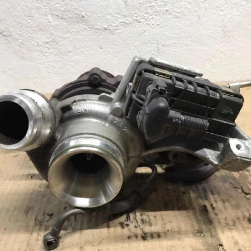 Turbosuflanta turbina / BMW Seria 1 E87 2008 / Motor, racire si evacuare